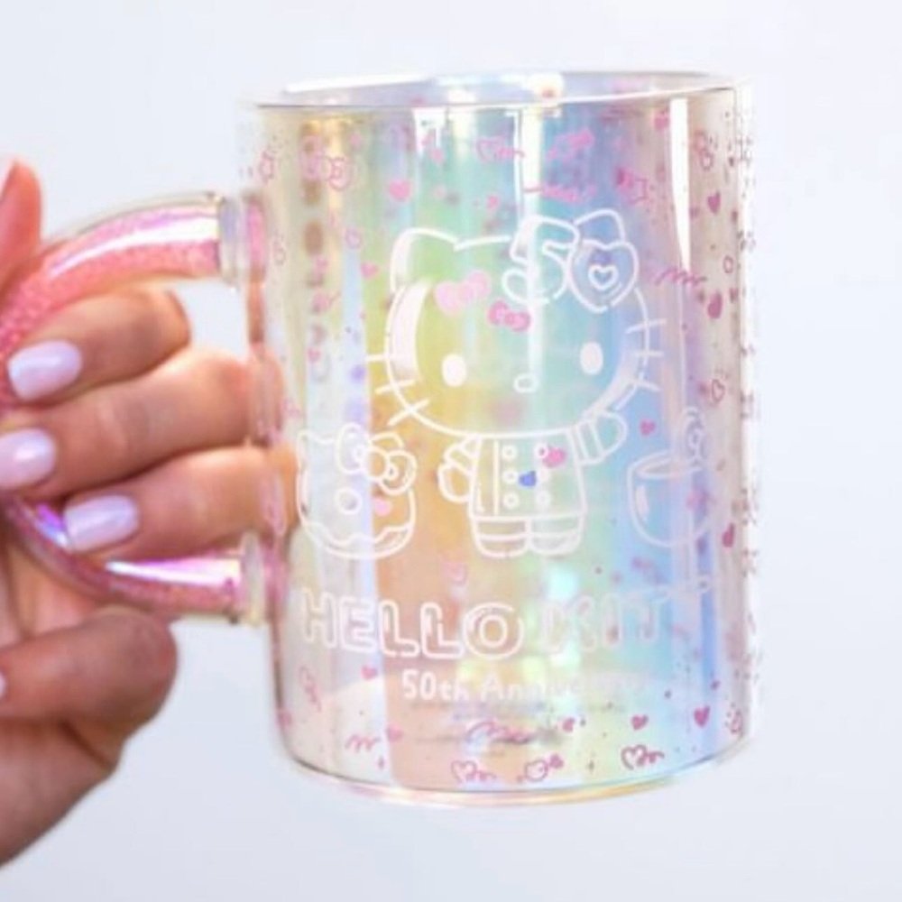 Hello kitty glass mug